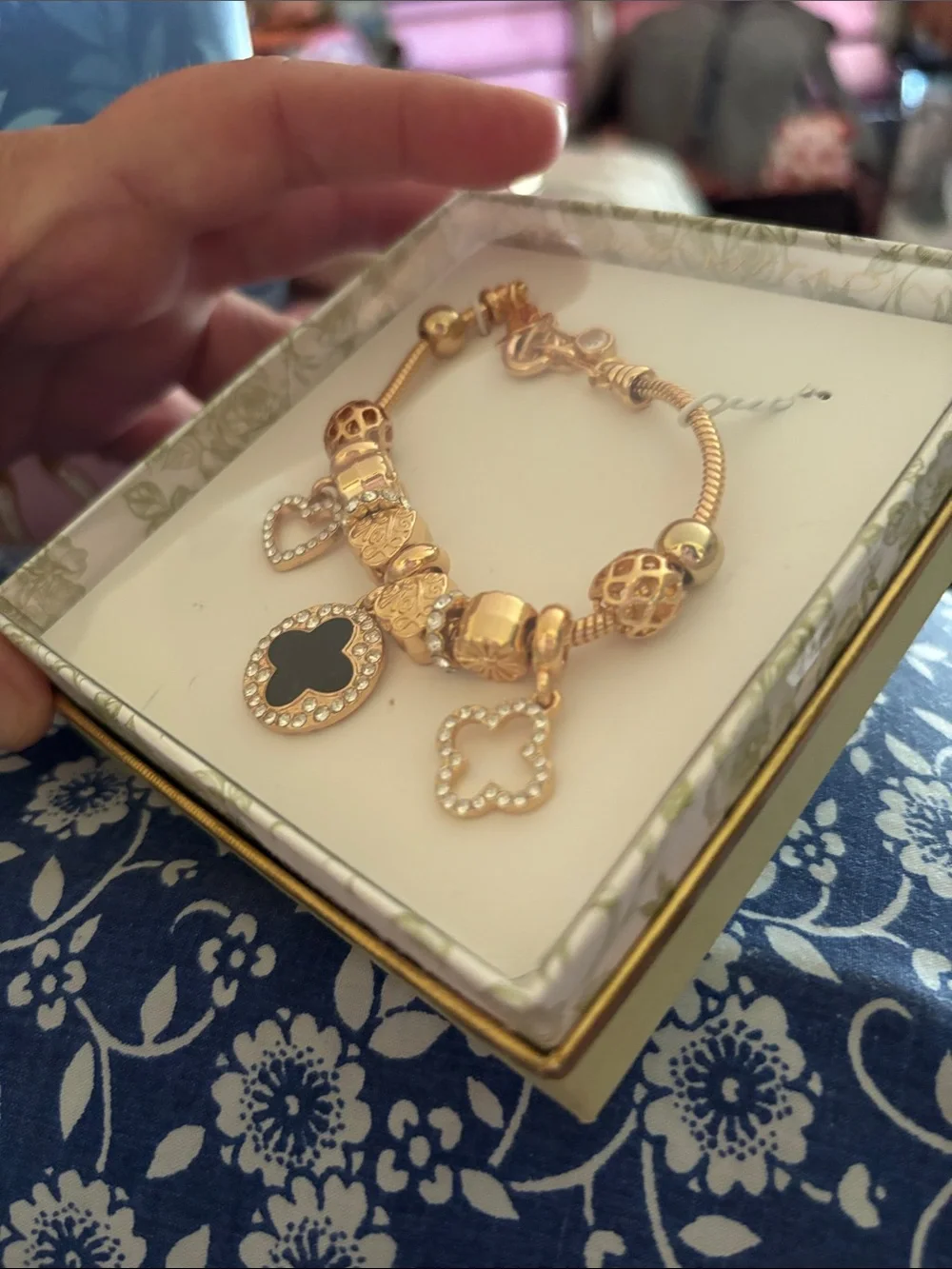 Adrienne Vittadini chic gold